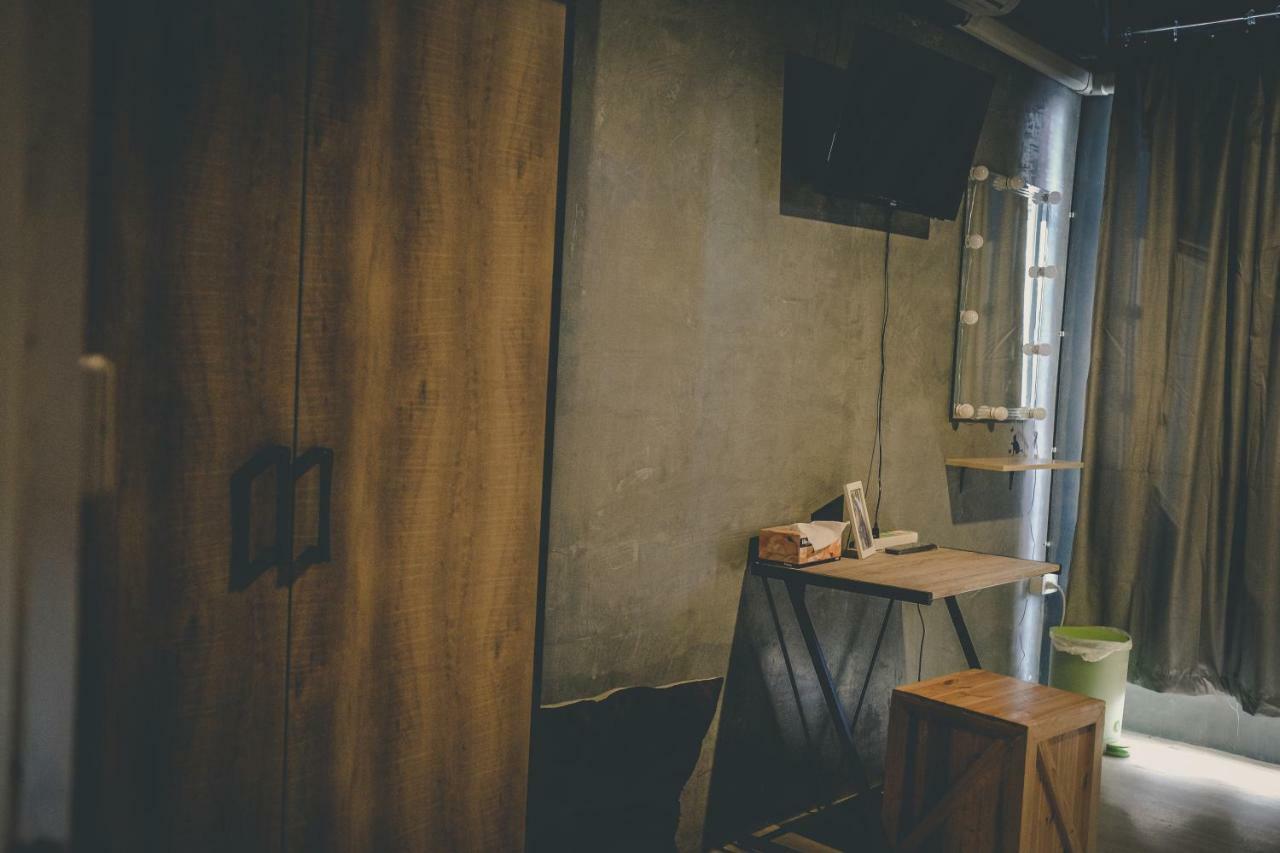 The Beds Ever Hostel (Adults Only) Bangkok Eksteriør billede